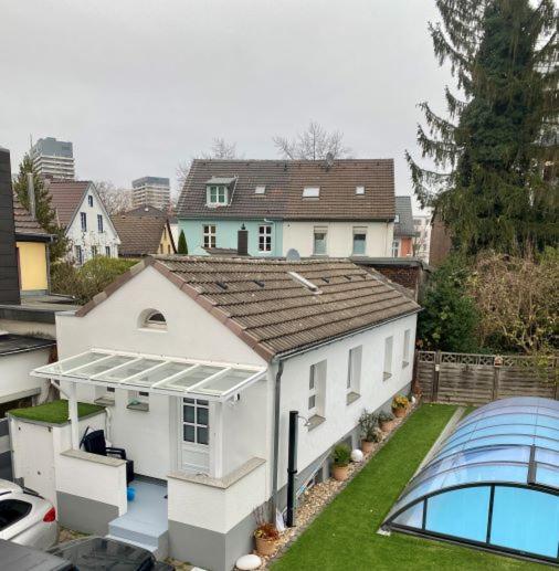 Haeuschen Im Garten In Der Muelheimer Altstadt Mülheim an der Ruhr Exterior foto